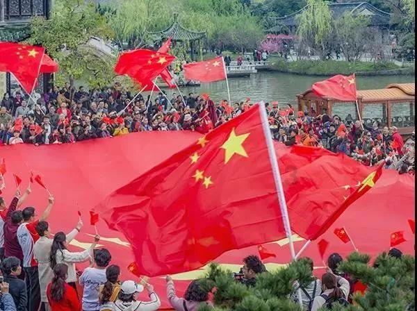 Steam付费游戏榜首被它占领！官方说法不完全准确